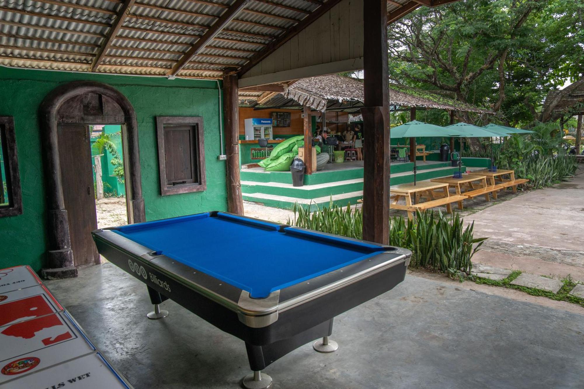 Misfits Hostel Pai Exterior photo