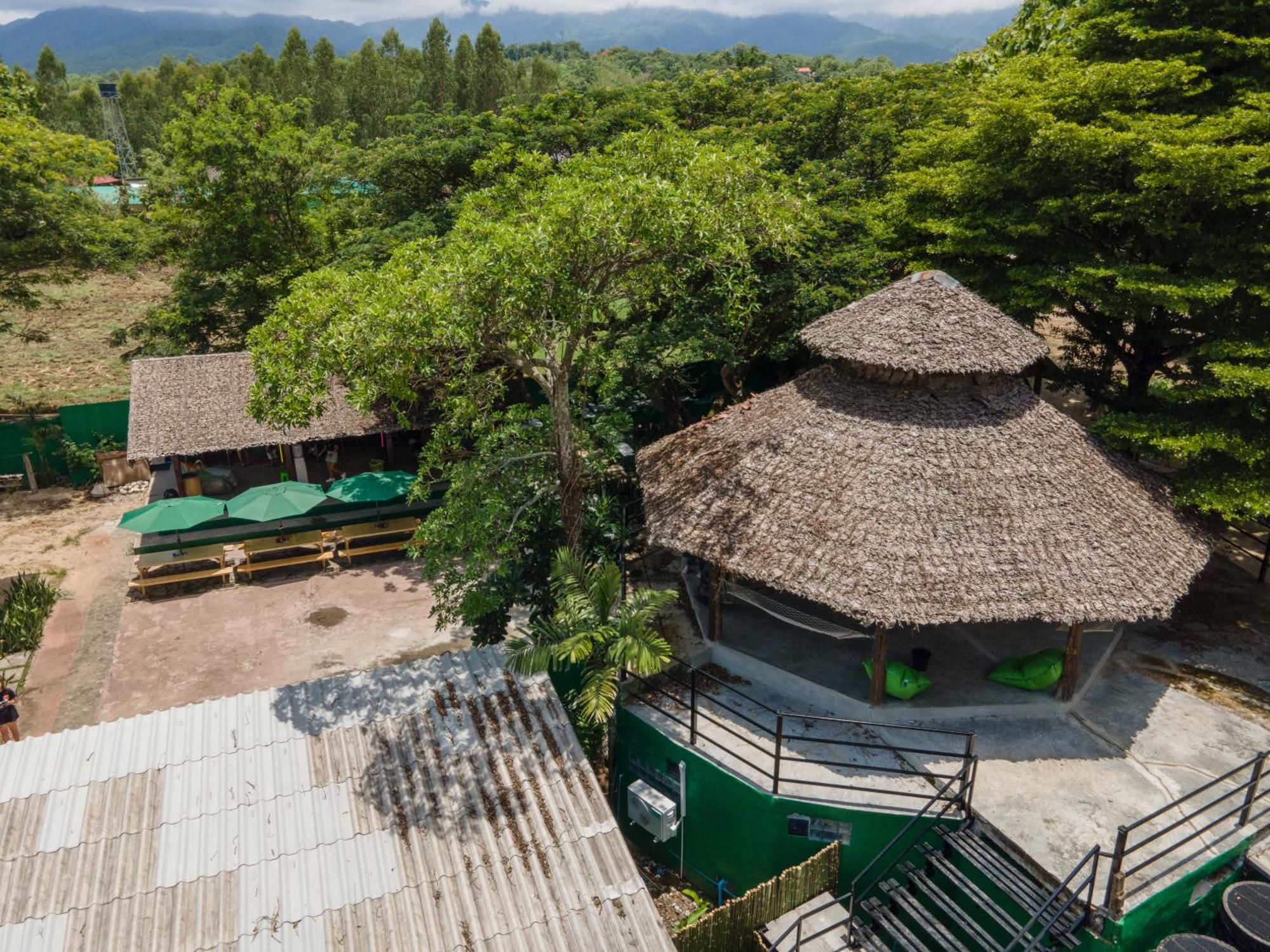 Misfits Hostel Pai Exterior photo
